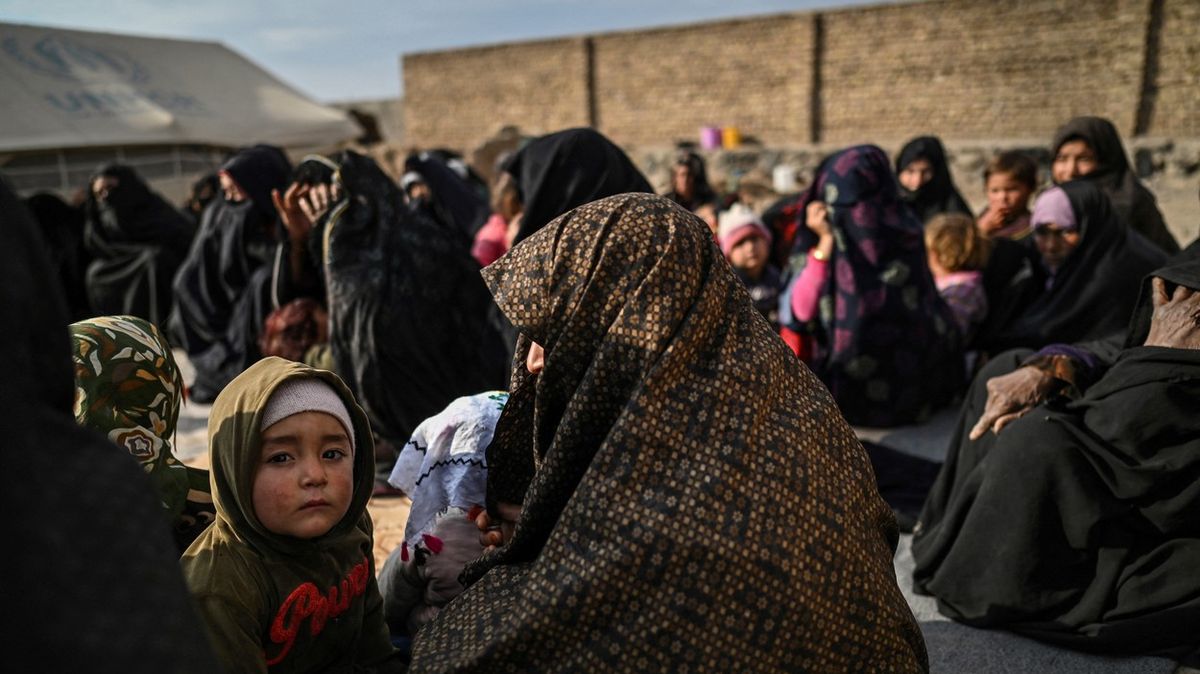 Prodávají orgány i své děti. Zoufalí Afghánci tak řeší chudobu a hlad